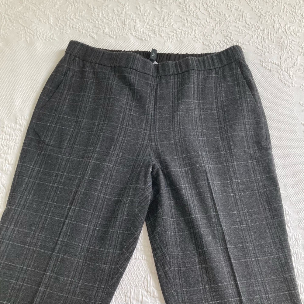 Eileen Fisher Gray Ankle Pants - Picture 3 of 15
